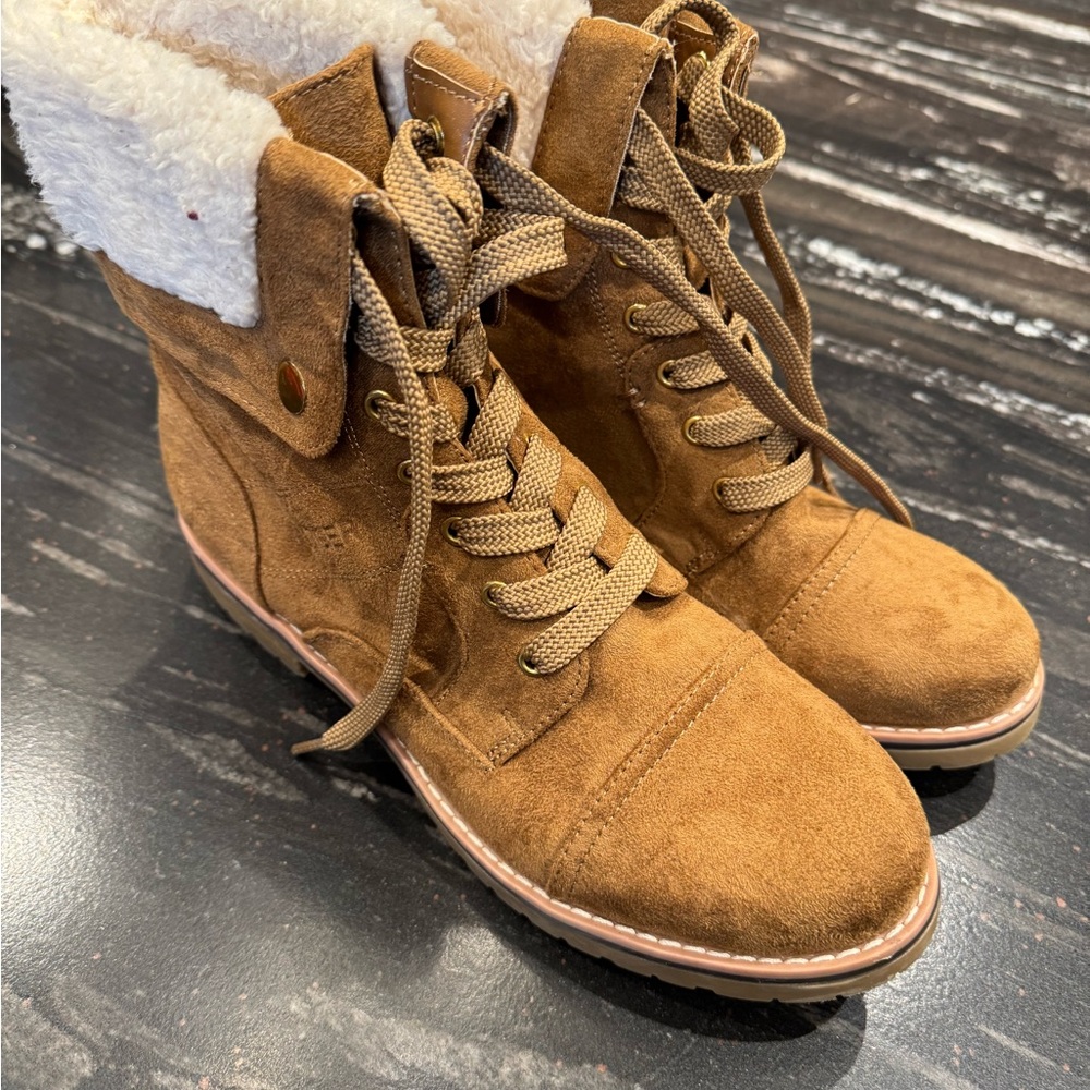 Tommy Hilfiger Brown Ankle Boots with Cream Lining